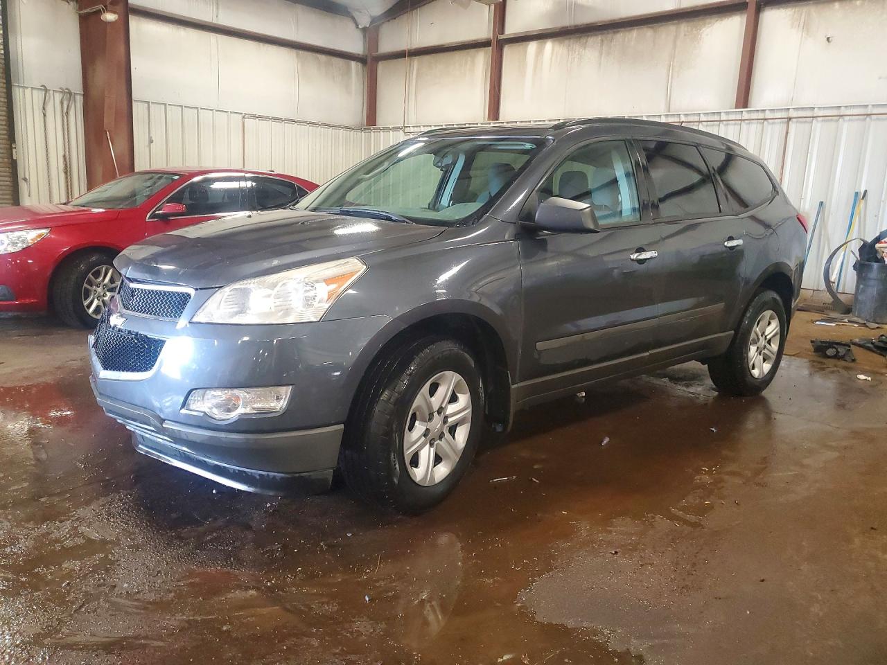 Photo of the 2012 CHEVROLET TRAVERSE LS