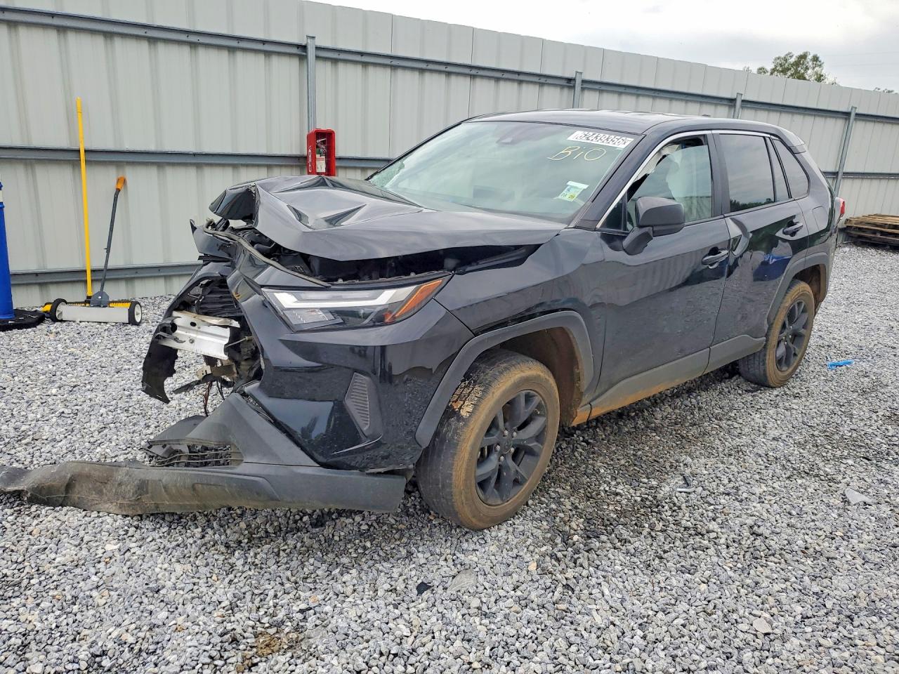 Photo of the 2024 TOYOTA RAV4 LE