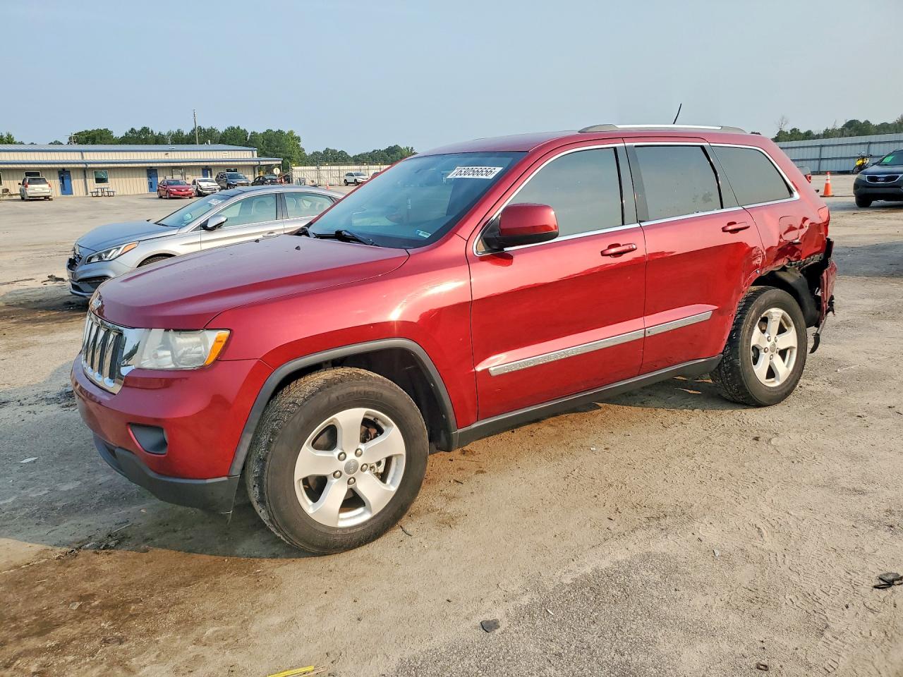 Photo of the 2013 JEEP GRAND CHEROKEE LAREDO