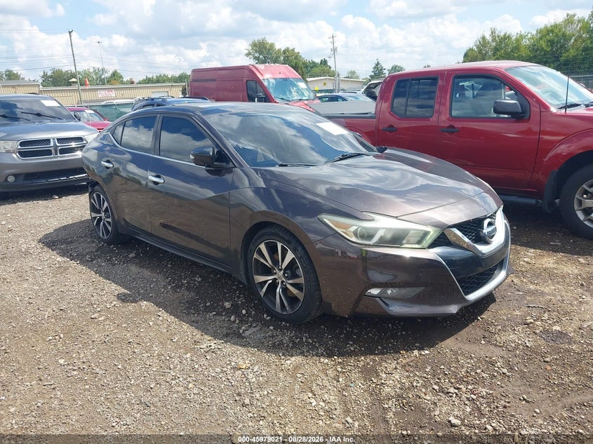 Photo of the 2016 NISSAN MAXIMA 3.5 SL