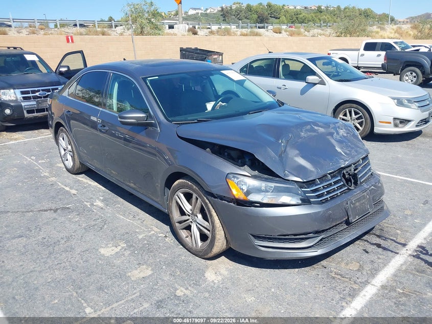 Photo of the 2015 VOLKSWAGEN PASSAT 2.0L TDI SE