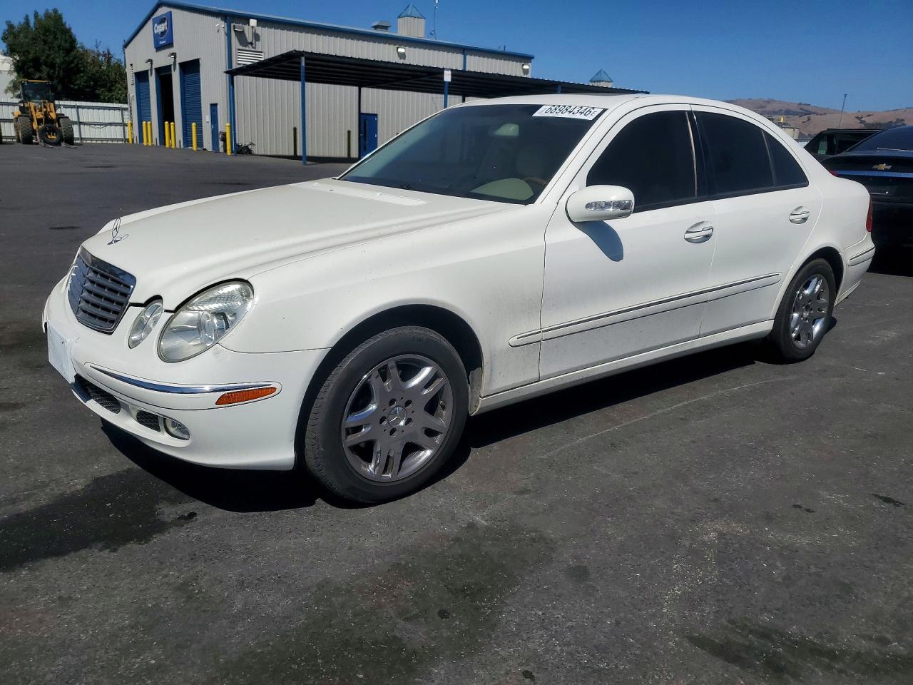 Photo of the 2003 MERCEDES-BENZ E 320
