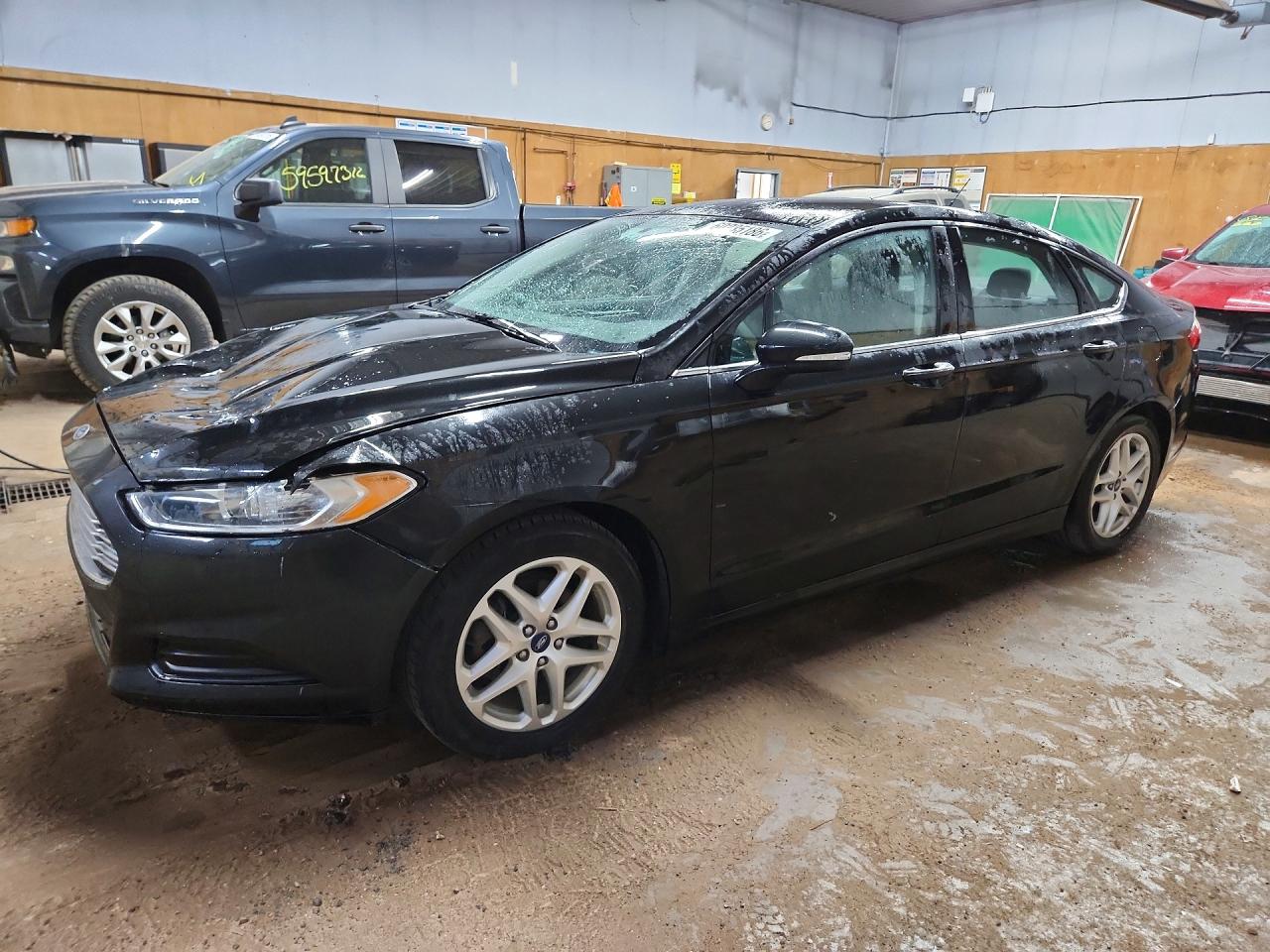 Photo of the 2014 FORD FUSION SE