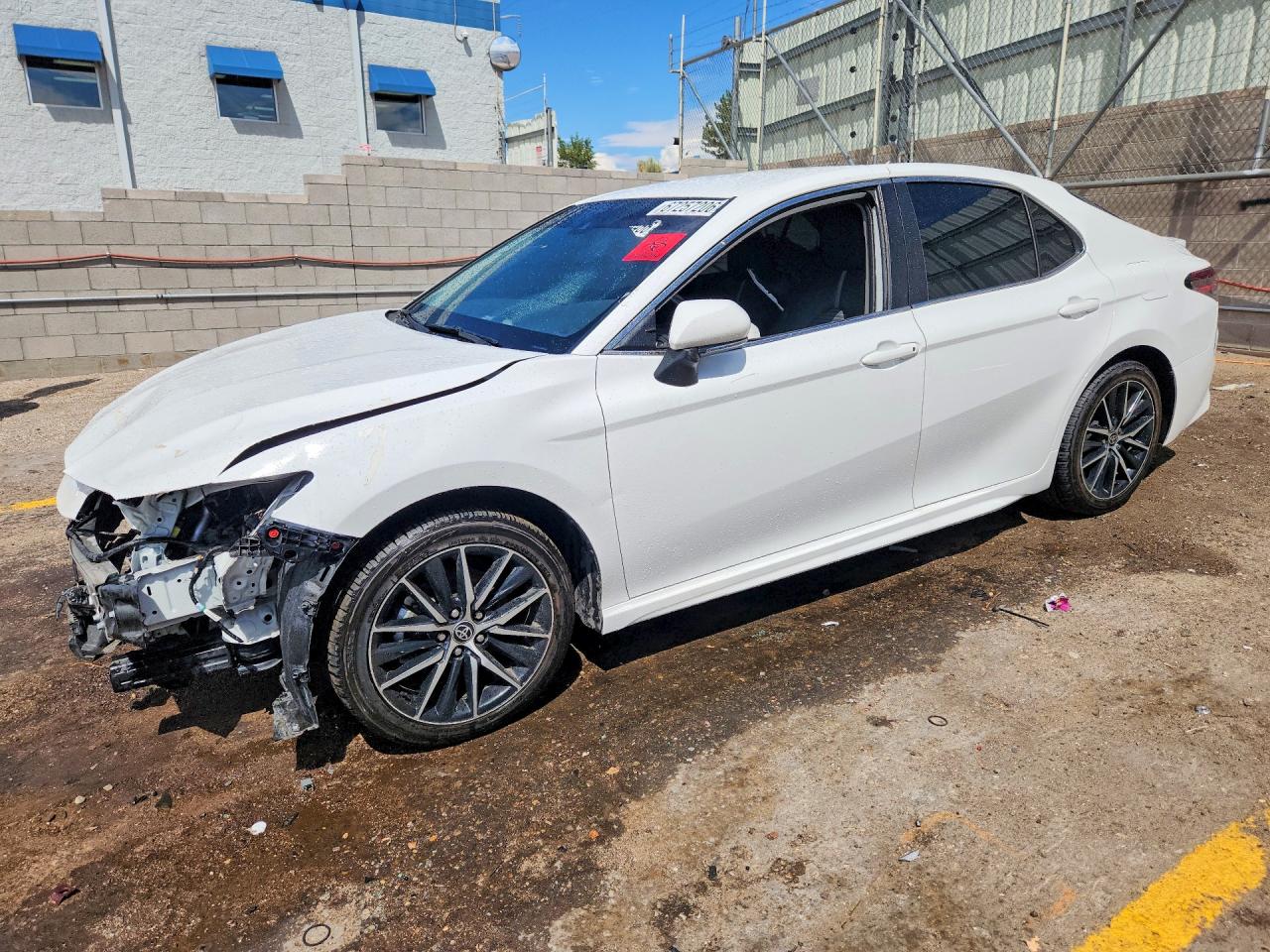 Photo of the 2023 TOYOTA CAMRY SE