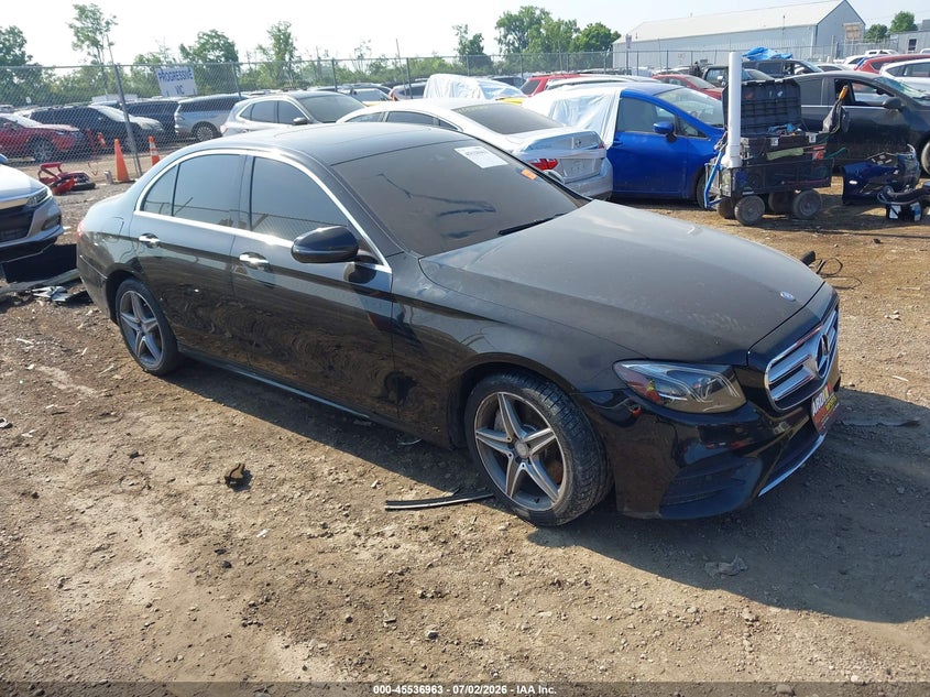 Photo of the 2017 MERCEDES-BENZ E 300 4MATIC