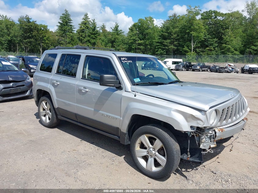 Photo of the 2014 JEEP PATRIOT LATITUDE