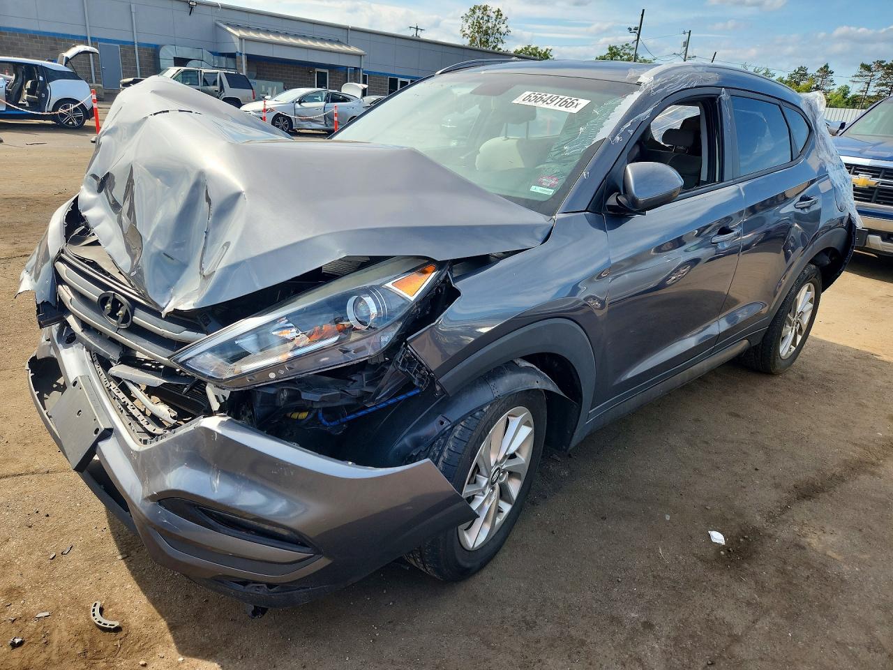 Photo of the 2016 HYUNDAI TUCSON SE