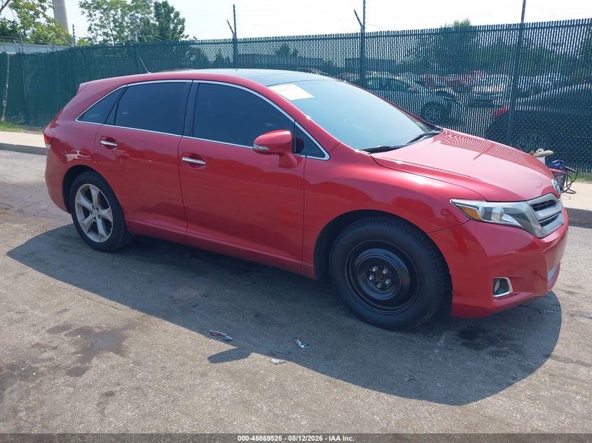 Photo of the 2013 TOYOTA VENZA LIMITED V6
