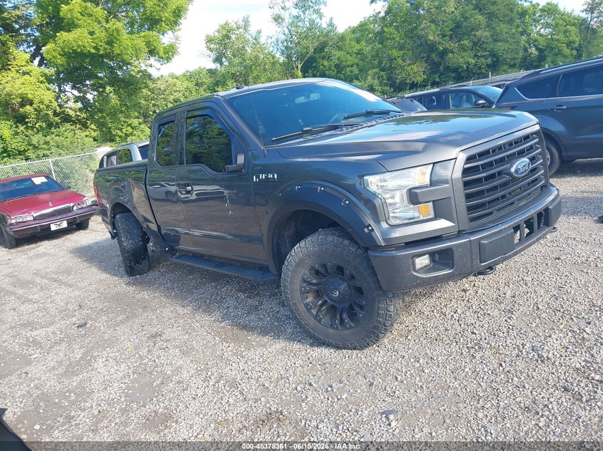 Photo of the 2016 FORD F-150 XLT