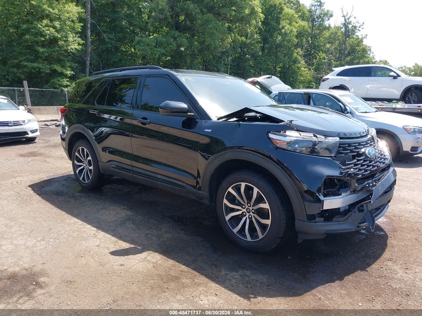 Photo of the 2022 FORD EXPLORER ST-LINE