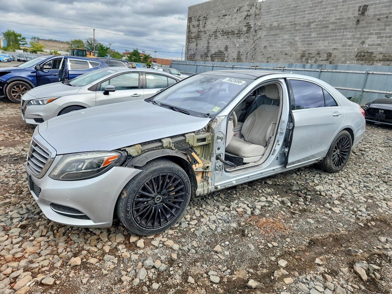Photo of the 2017 MERCEDES-BENZ S 550 4MATIC