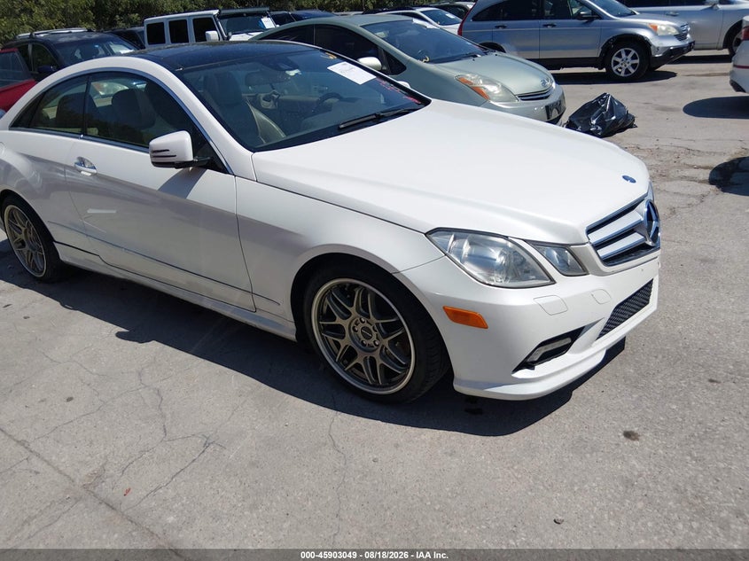 Photo of the 2010 MERCEDES-BENZ E 550