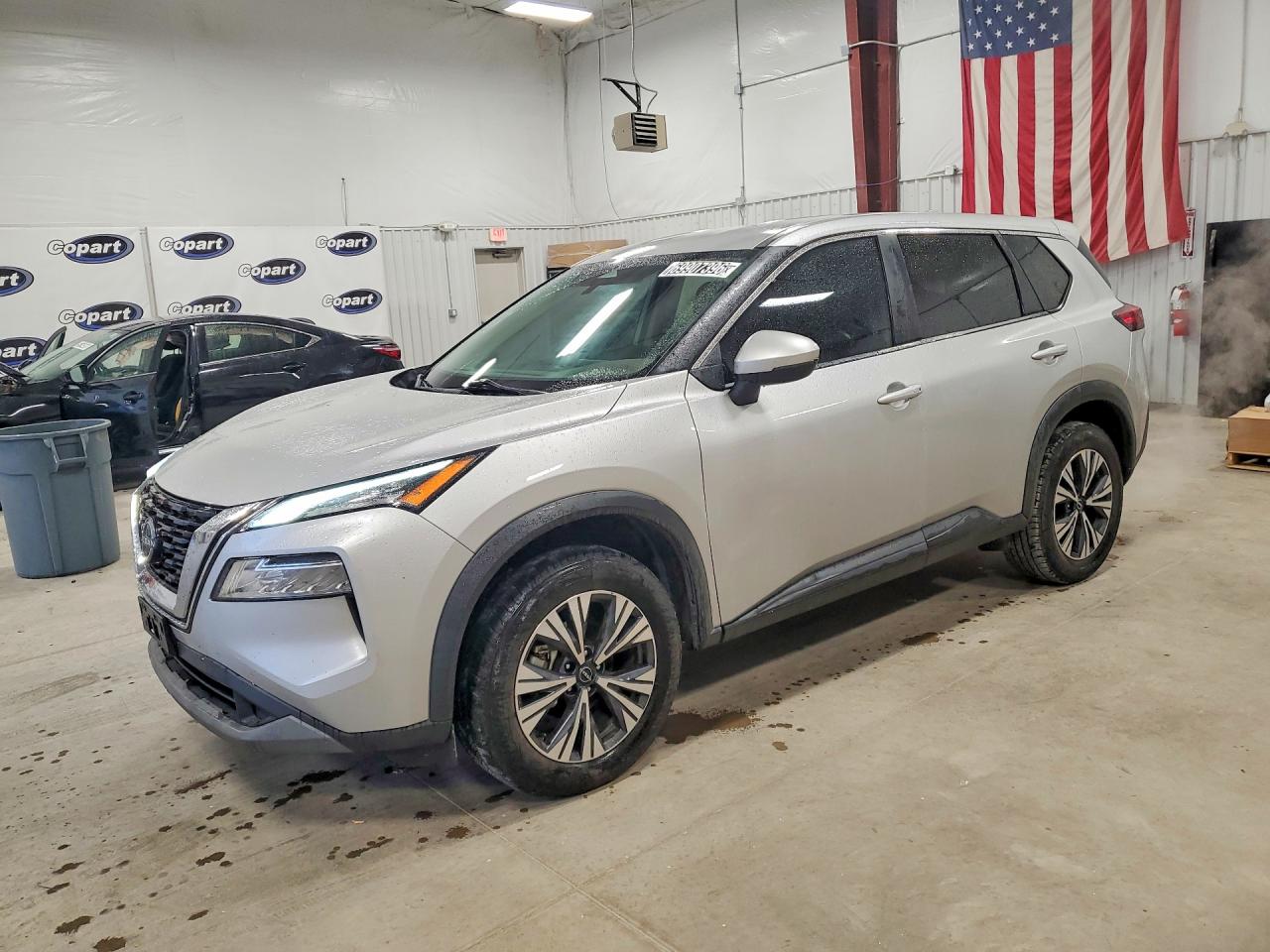 Photo of the 2022 NISSAN ROGUE SV