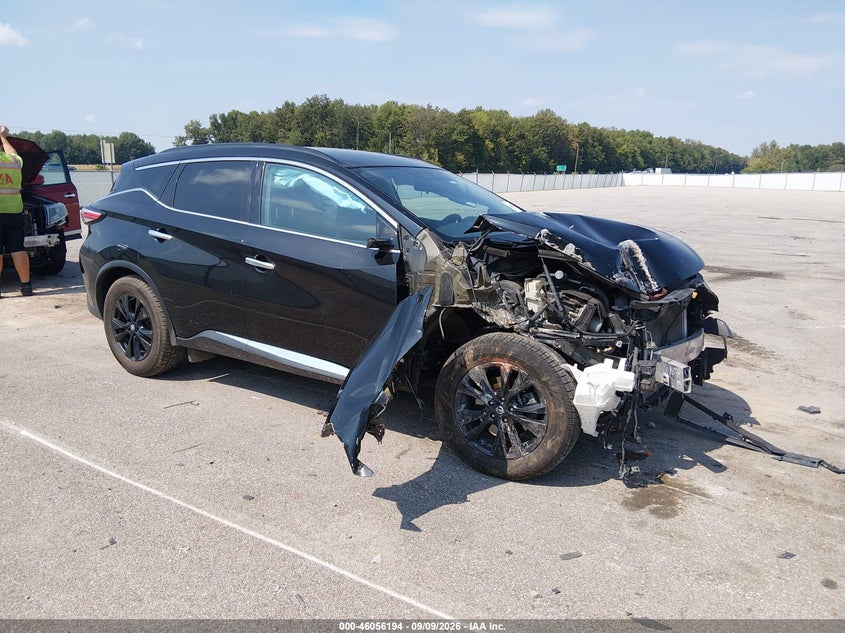 Photo of the 2017 NISSAN MURANO SV