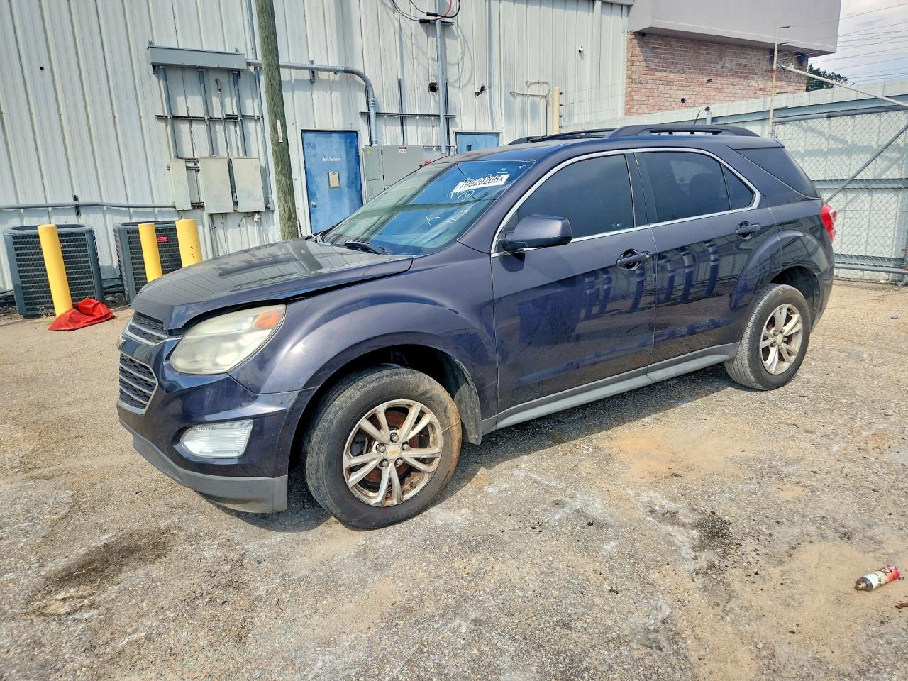 Photo of the 2016 CHEVROLET EQUINOX LT