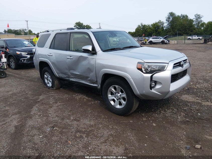 Photo of the 2023 TOYOTA 4RUNNER SR5 PREMIUM