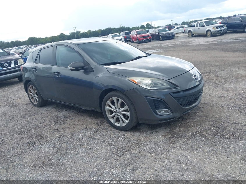 Photo of the 2011 MAZDA MAZDA3 S GRAND TOURING