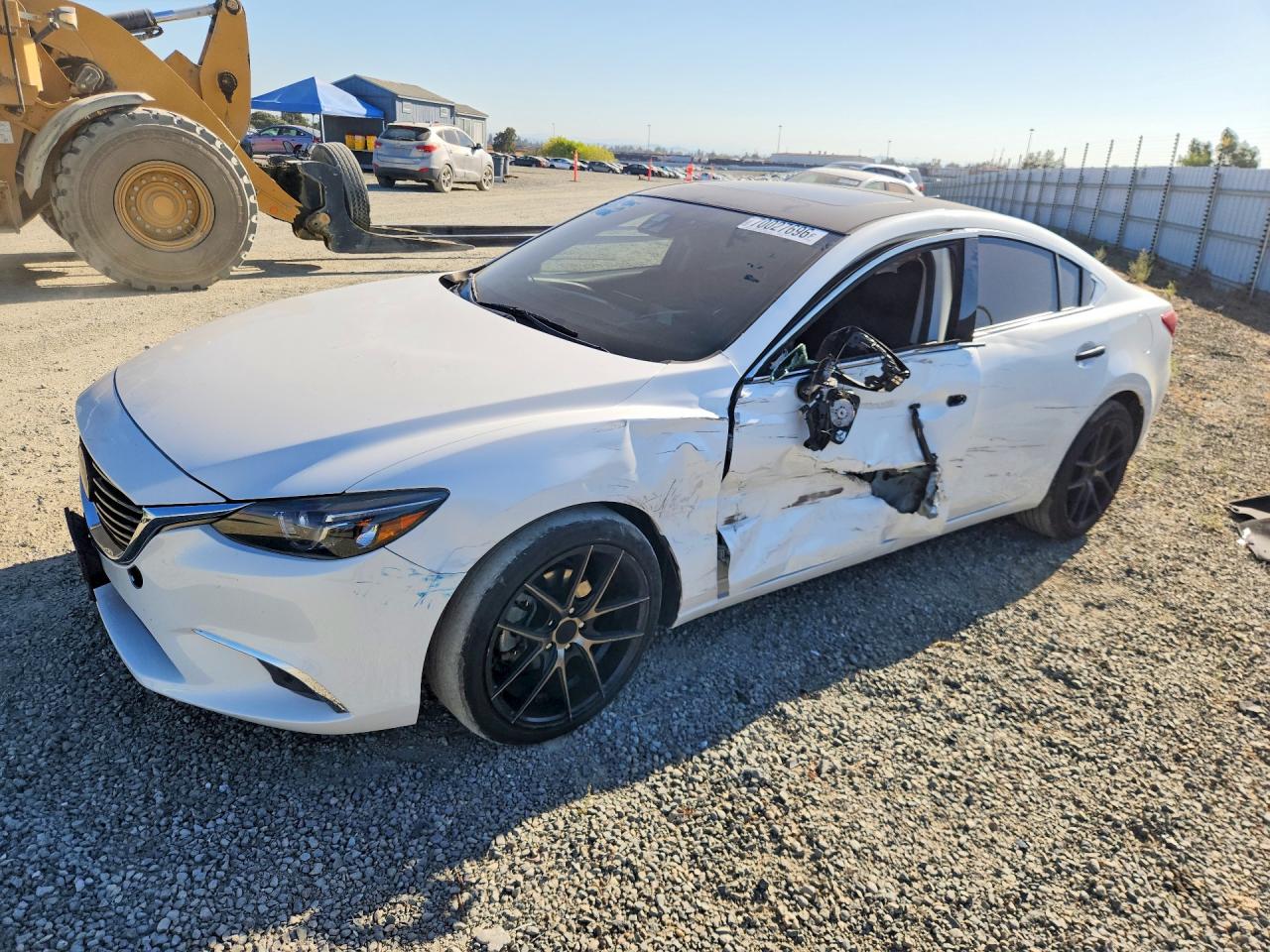 Photo of the 2016 MAZDA 6 GRAND TOURING