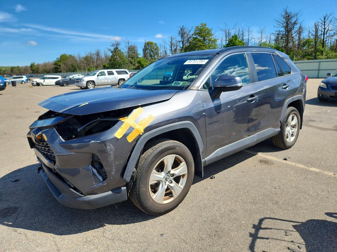 Photo of the 2020 TOYOTA RAV4 XLE