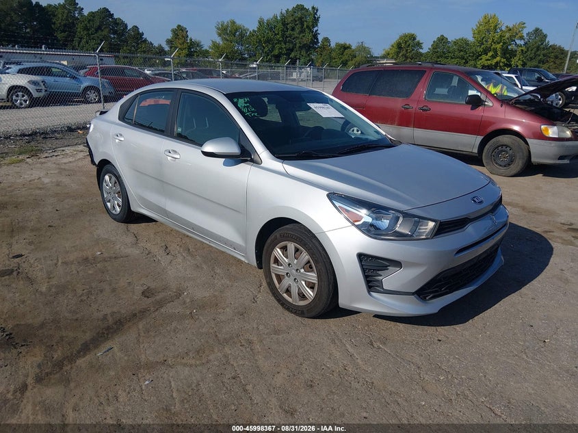 Photo of the 2021 KIA RIO S