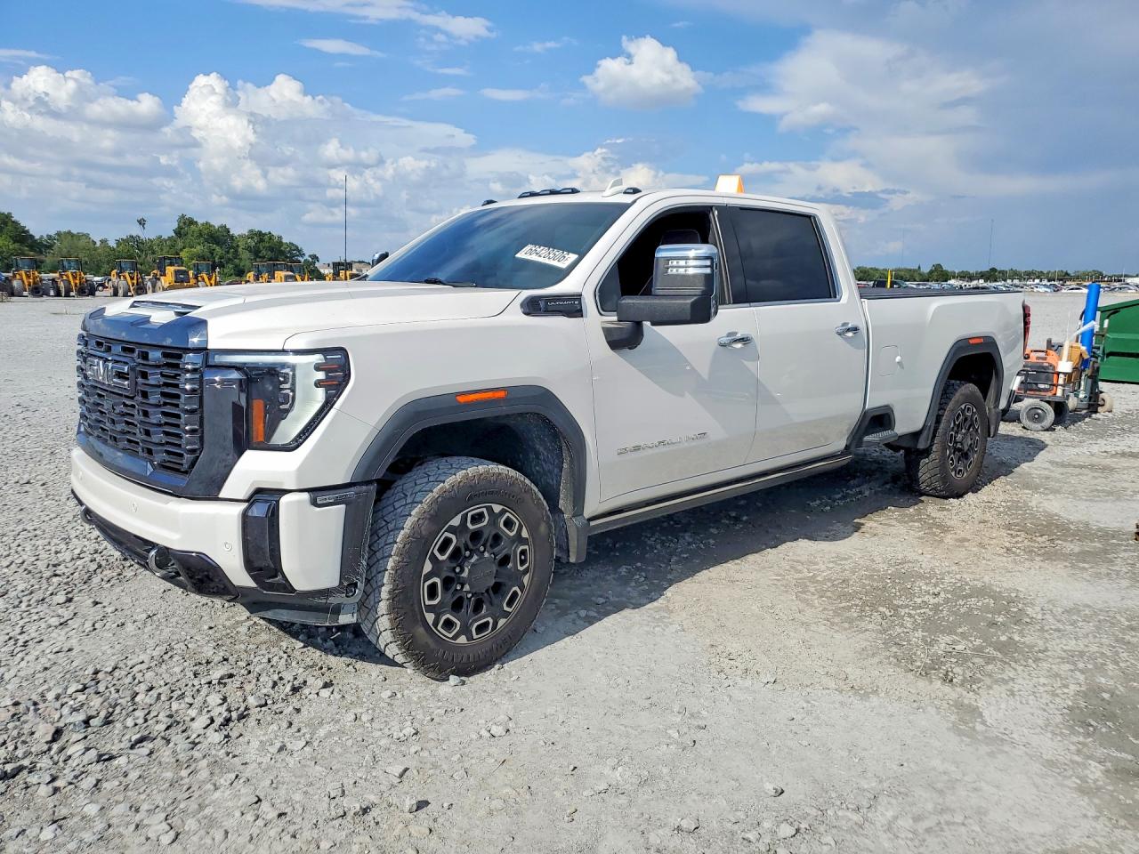 Photo of the 2024 GMC SIERRA K3500 DENALI ULTIMATE