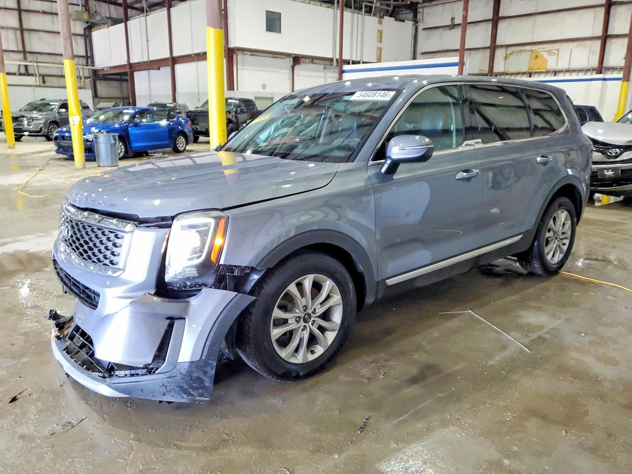 Photo of the 2020 KIA TELLURIDE LX