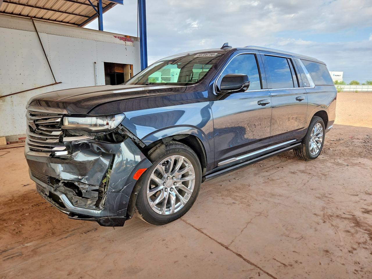 Photo of the 2021 CADILLAC ESCALADE ESV PREMIUM LUXURY PLATINUM