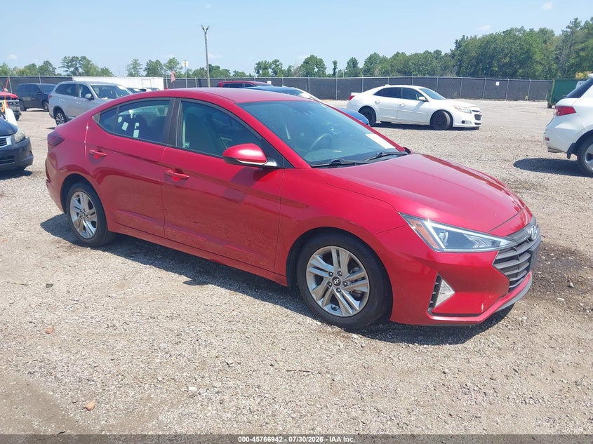 Photo of the 2019 HYUNDAI ELANTRA SEL