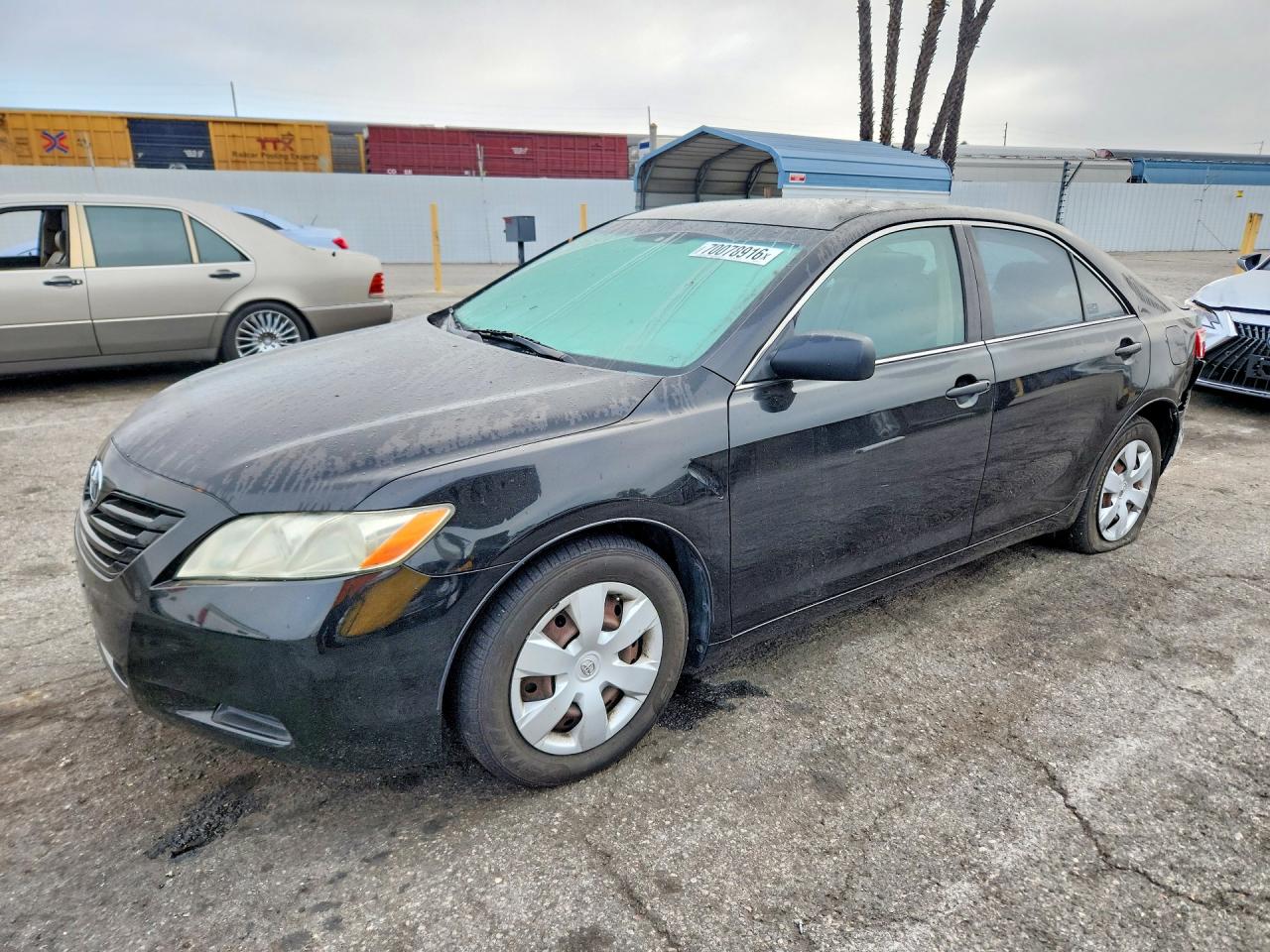 Photo of the 2009 TOYOTA CAMRY LE