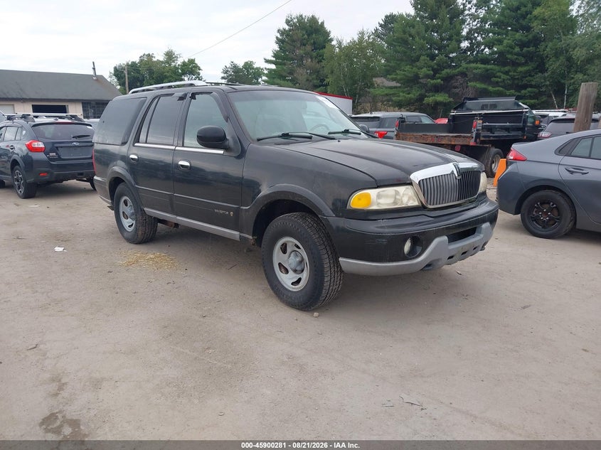 Photo of the 2001 LINCOLN NAVIGATOR