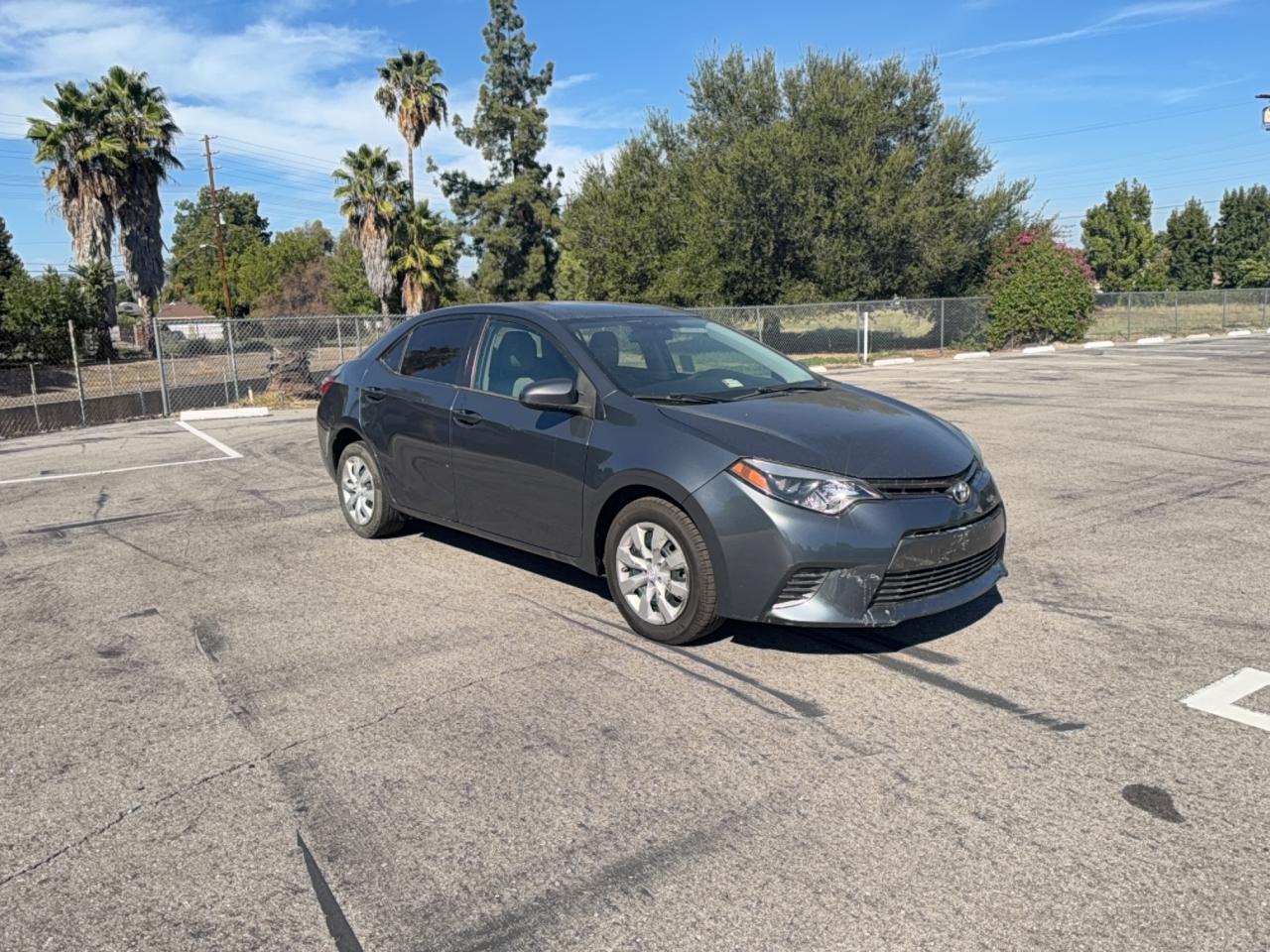 Photo of the 2015 TOYOTA COROLLA LE
