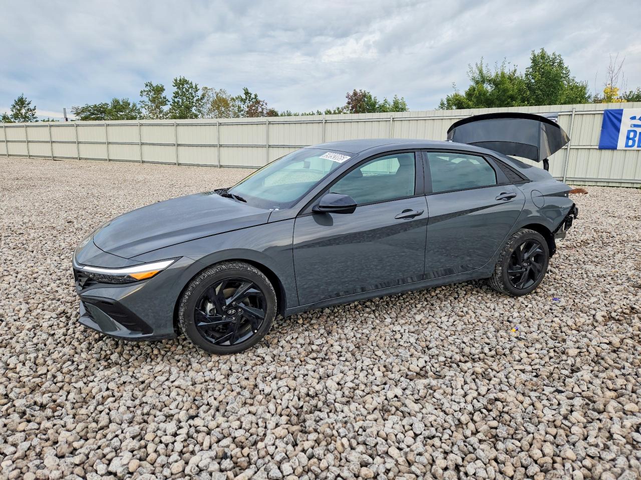Photo of the 2026 HYUNDAI ELANTRA SEL SPORT