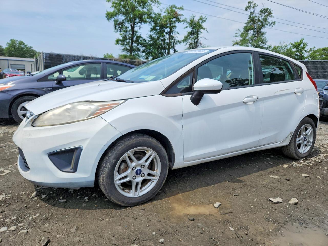 Photo of the 2017 FORD FIESTA SE