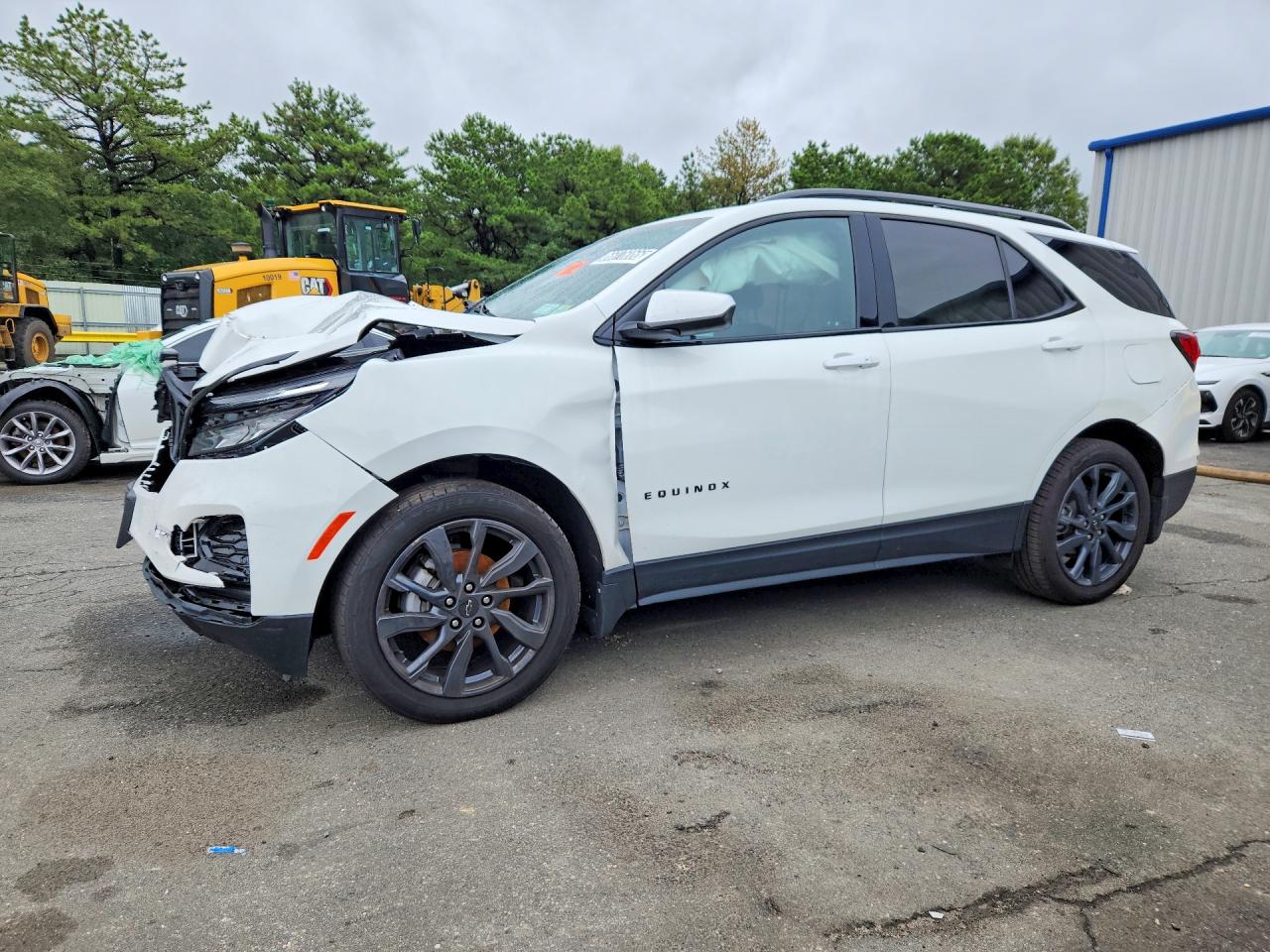Photo of the 2024 CHEVROLET EQUINOX RS
