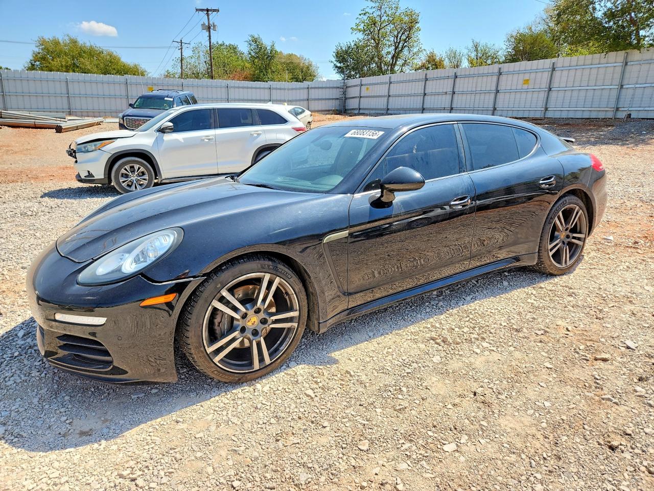 Photo of the 2015 PORSCHE PANAMERA 2
