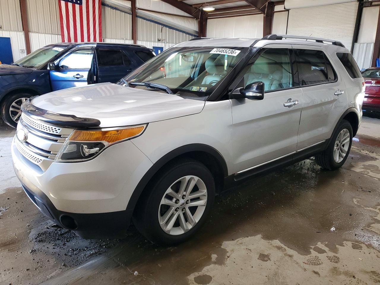 Photo of the 2013 FORD EXPLORER XLT