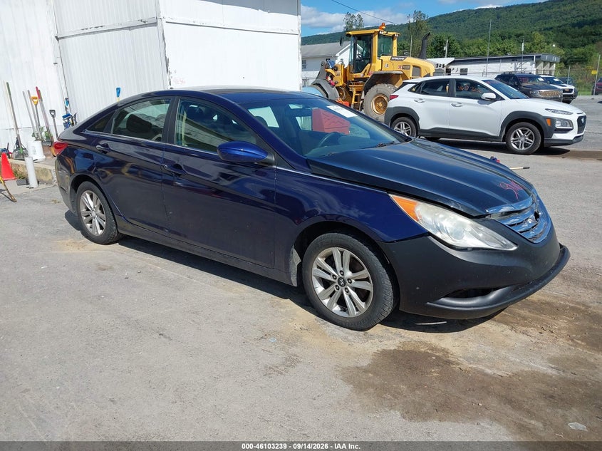 Photo of the 2011 HYUNDAI SONATA GLS