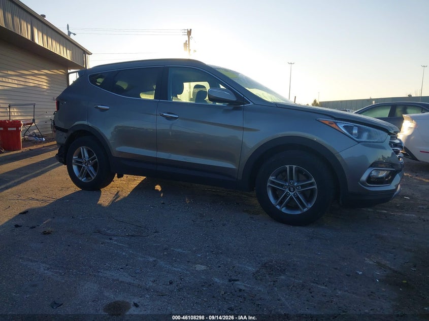 Photo of the 2017 HYUNDAI SANTA FE SPORT 2.4L