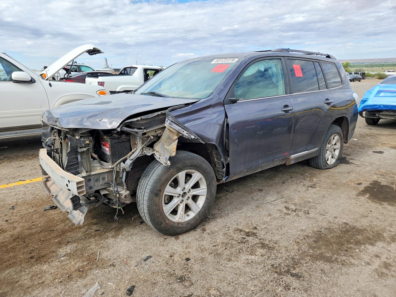 Photo of the 2012 TOYOTA HIGHLANDER BASE