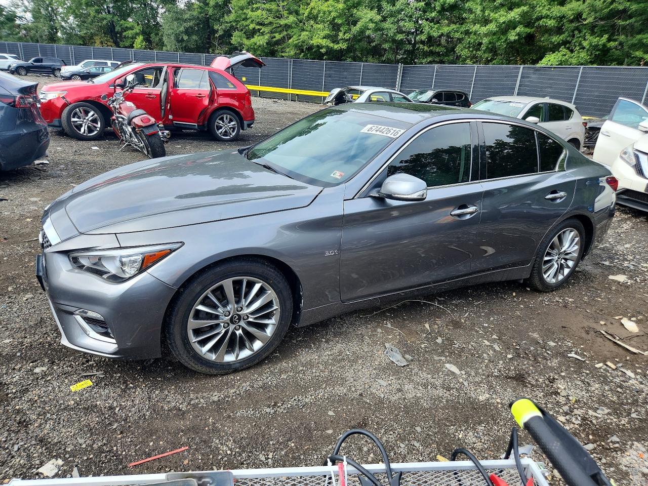Photo of the 2018 INFINITI Q50 3.0T LUXE