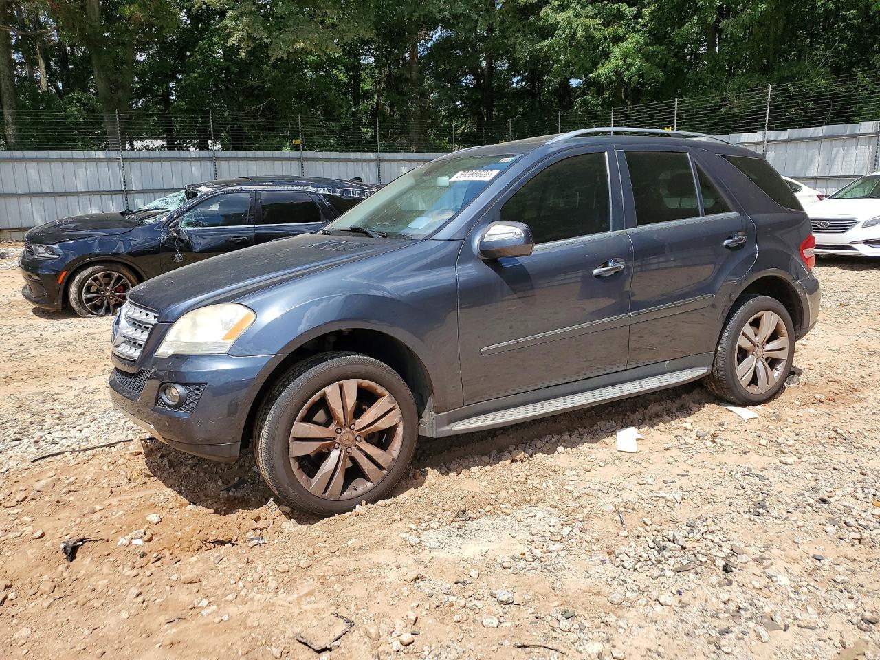 Photo of the 2010 MERCEDES-BENZ ML 350 4MATIC