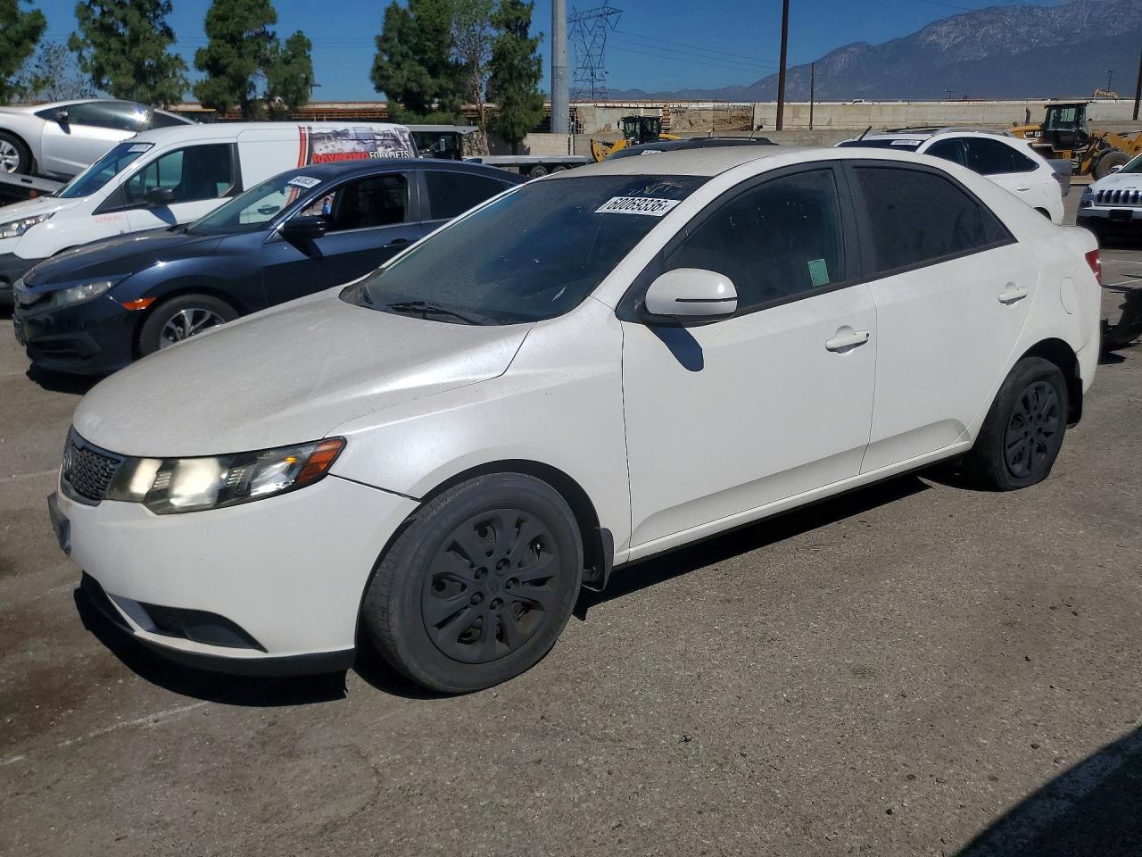 Photo of the 2013 KIA FORTE EX