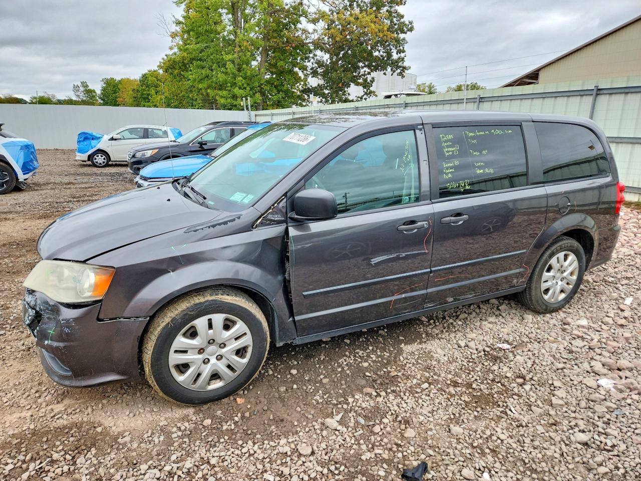 Photo of the 2016 DODGE GRAND CARAVAN SE