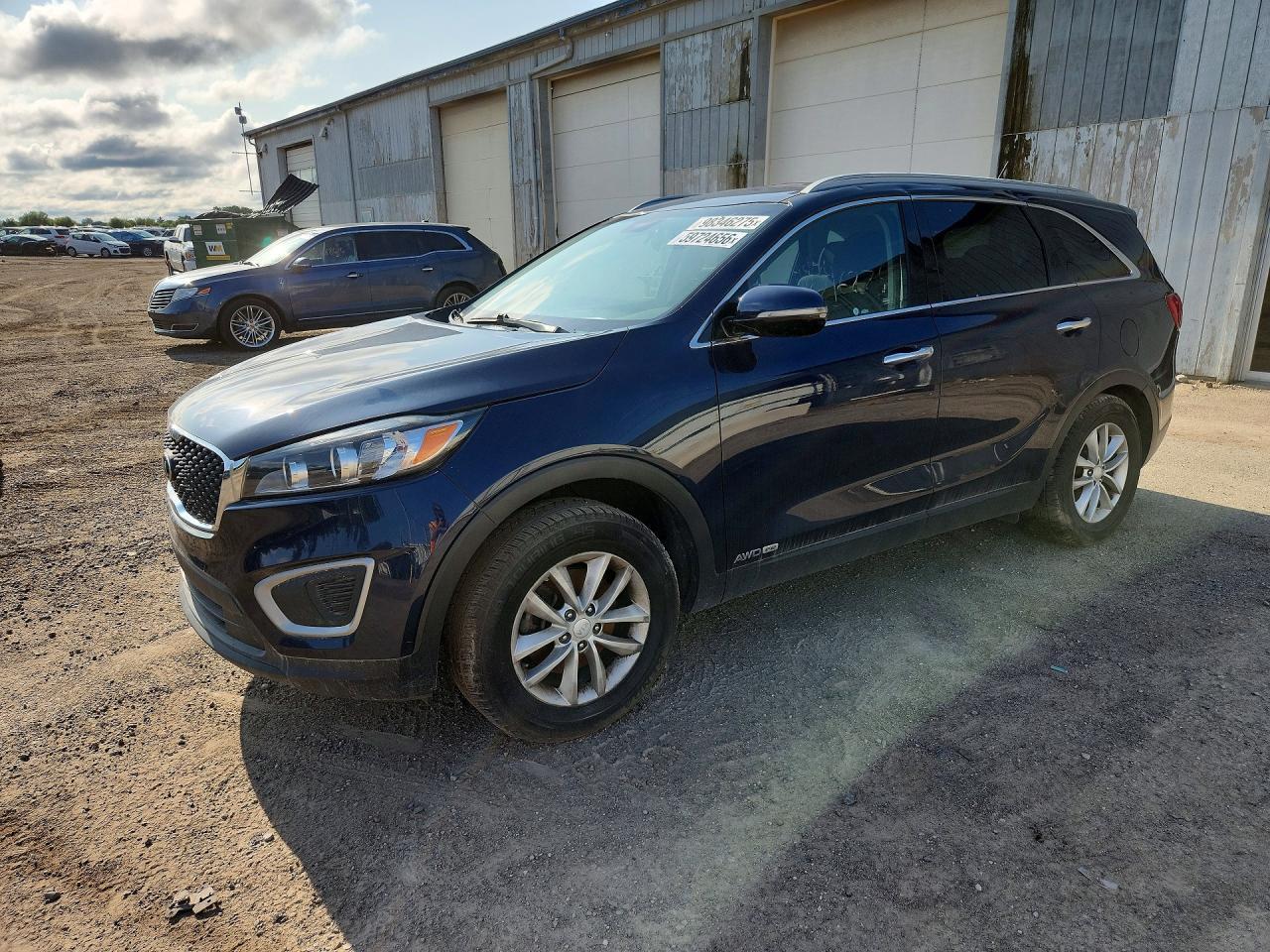 Photo of the 2018 KIA SORENTO LX V6