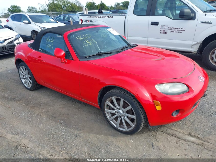 Photo of the 2007 MAZDA MX-5 GRAND TOURING