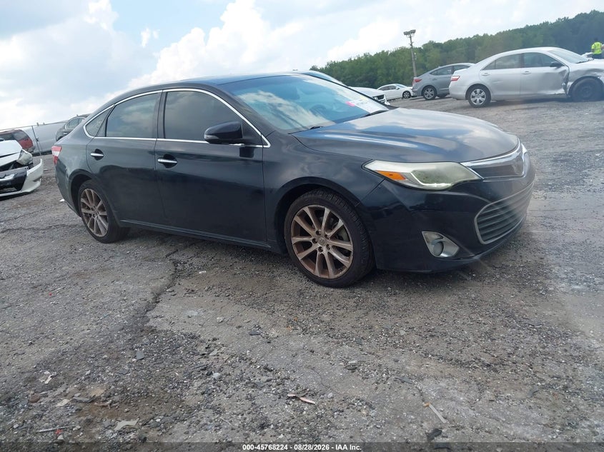 Photo of the 2014 TOYOTA AVALON LIMITED