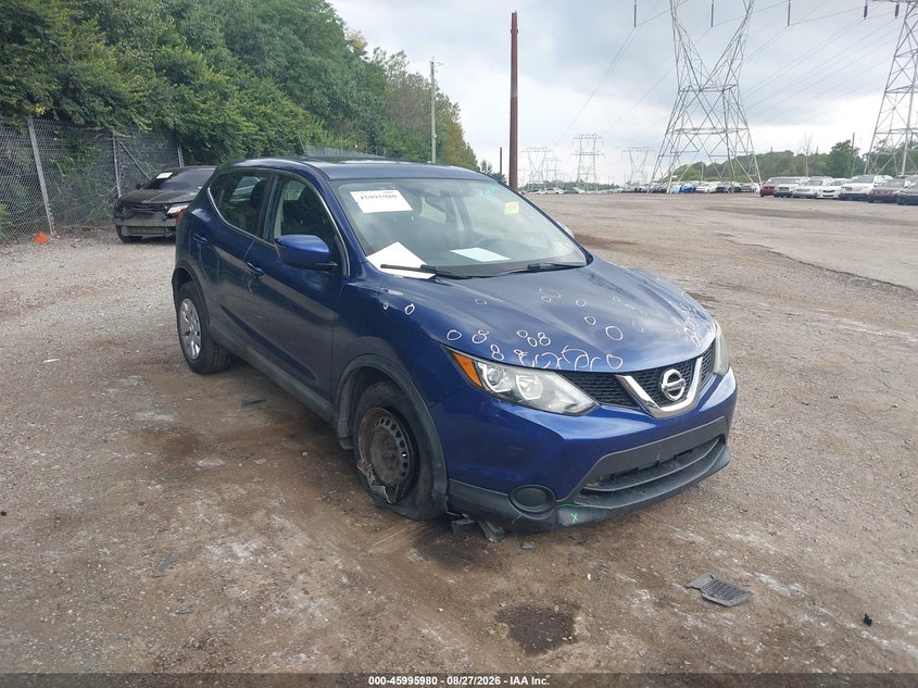 Photo of the 2017 NISSAN ROGUE SPORT S