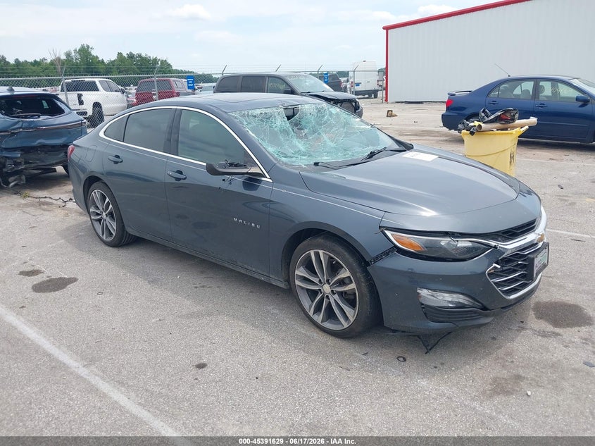 Photo of the 2021 CHEVROLET MALIBU FWD LT