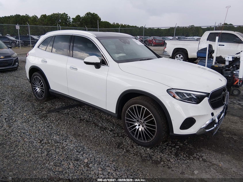 Photo of the 2024 MERCEDES-BENZ GLC 300 SUV