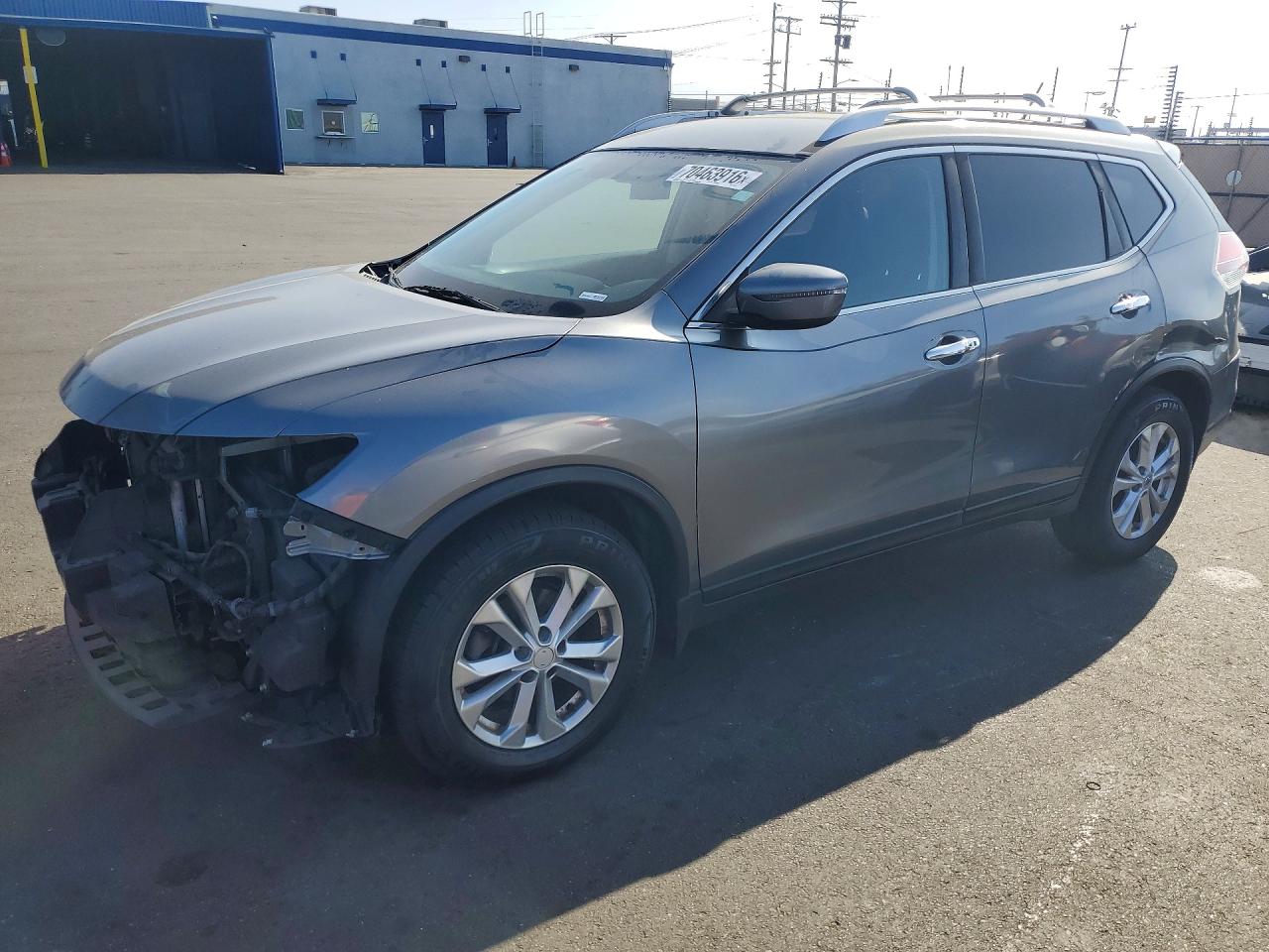 Photo of the 2016 NISSAN ROGUE SV